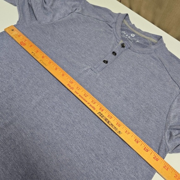Free Fly Henley Shirt Mens Medium Bamboo Long Sleeve Pullover Performance - Picture 8 of 11